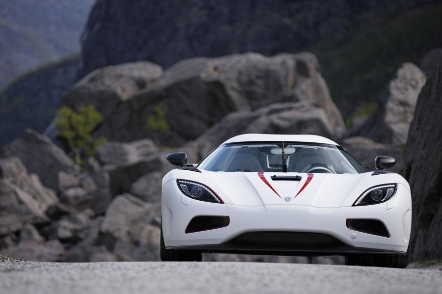  Koenigsegg Agera R (7083) 2011 года  (WW) (фото 24 из 27)